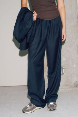 Loose pin stripe easy pants