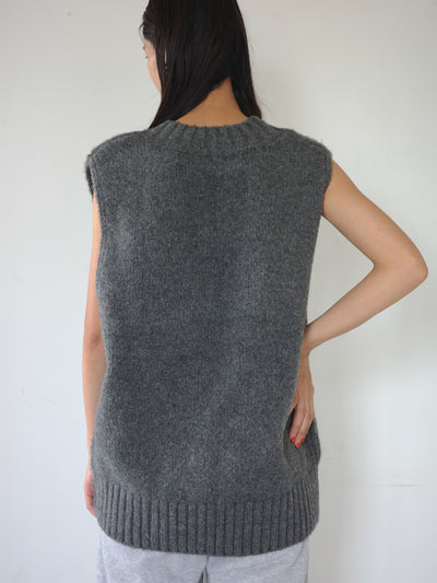 Knit zip vest