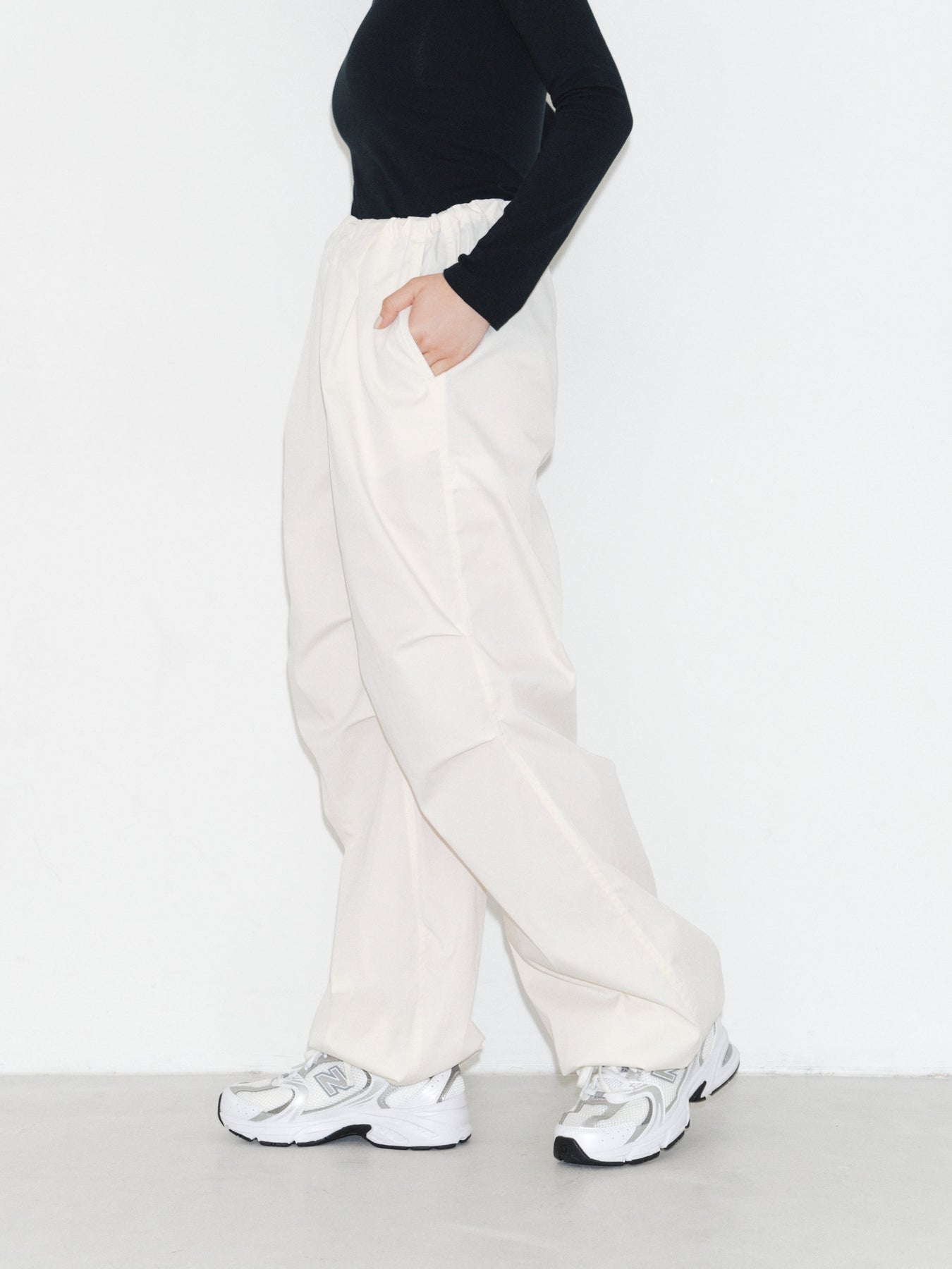 Encircle Big Pants ブラック goma 新品未使用 - 通販 - wayambaads.com